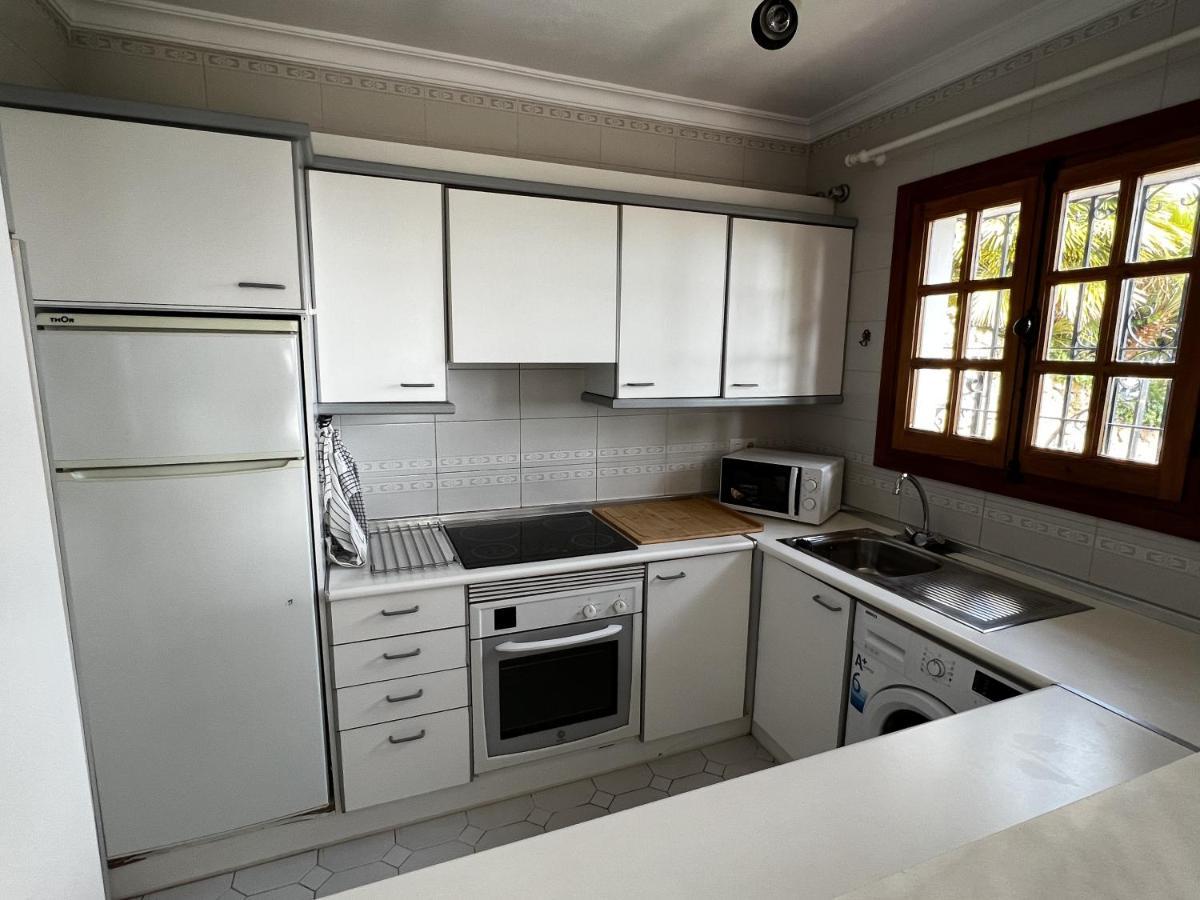 Terraced House In The Mountains With Fantastic View Villa Málaga Eksteriør billede