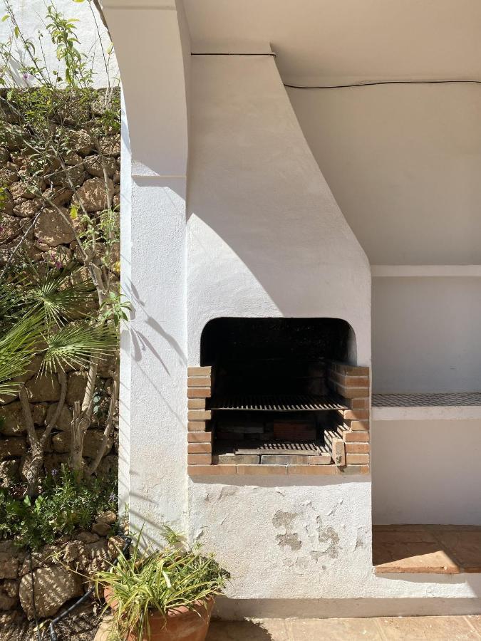 Terraced House In The Mountains With Fantastic View Villa Málaga Eksteriør billede
